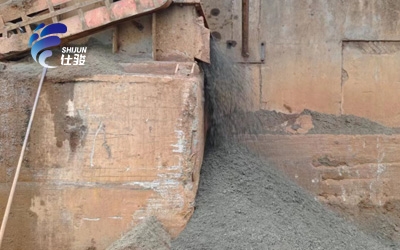 污泥調(diào)理劑處理成分復(fù)雜的污泥，提高污泥處理效率-青島仕駿